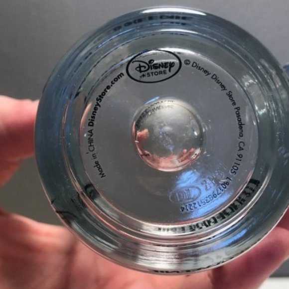 Elsa Van Helsing - Frankenweenie - Disney Store Mug - Picture 7 of 9